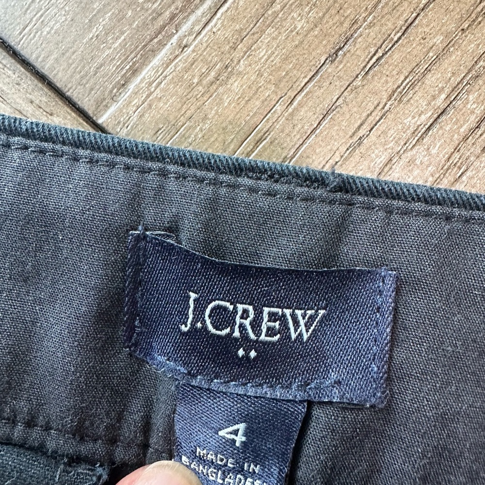 J. Crew Black Chino Shorts Size 4 - Picture 3 of 10